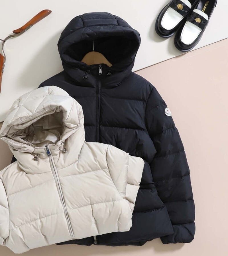 MONCLER 몽클레어 아보체 후드 쇼트 다운 자켓 2COLOR