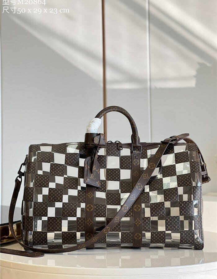 LOUIS VUITTON 루이비통 키폴 반둘리에 50 M20864