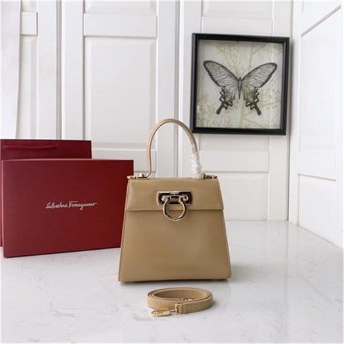 FERRAGAMO 페레가모 미니 토트&숄더백 DY-212267-2