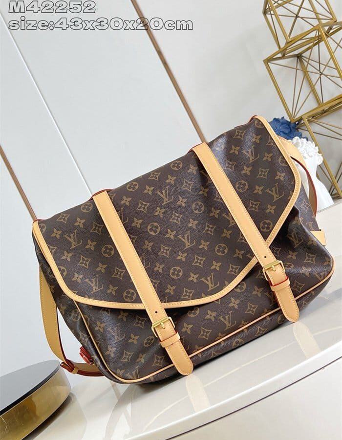 LOUIS VUITTON 루이비통 쏘뮈르 모노그램 토트백 GM M42252