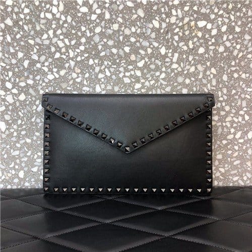 VALENTNIO 발렌티노 락스터드 엔벨롭 클러치 30CM V632010-1