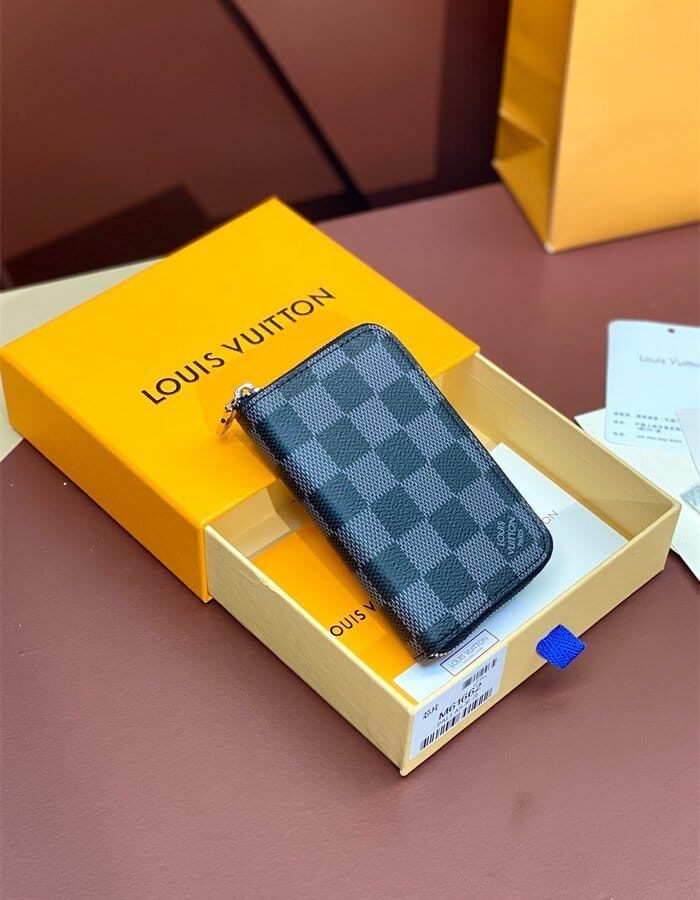 LOUIS VUITTON 루이비통 카드/명함지갑 M61662 2024/신상