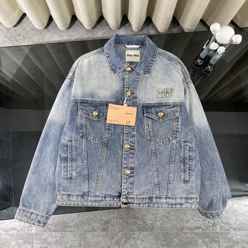 MIUMIU 미우미우 엠브로이더드 데님 자켓