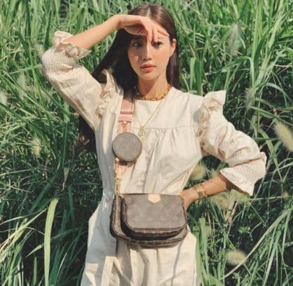 [배우 기은세] LOUIS VUITTON 루이비통 멀티 포쉐트 악세수아 로즈클레르 M44823 2COLOR