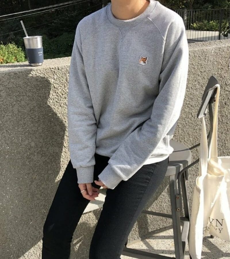 MAISON KITSUNE 메종키츠네 헤드 패치 맨투맨 3COLOR