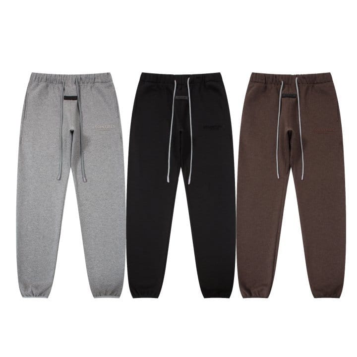 FEAR OF GOD 피어오브갓 에센셜 720 톤온톤 로고 플리스 스웨트 팬츠