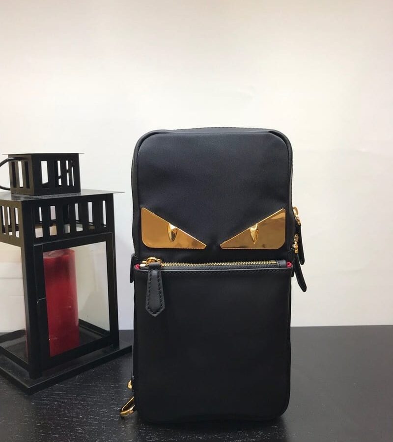 FENDI 펜디 백버그 체스트백 (금장/은장)