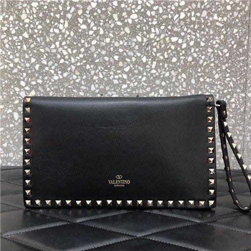 VALENTNIO 발렌티노 락스터드 스트랩 플랩 클러치백 B0399-3