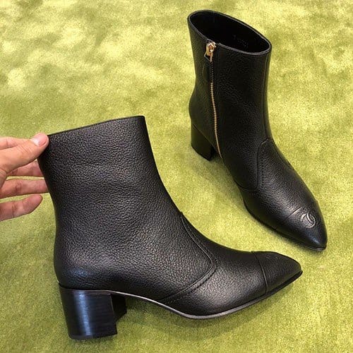 CHANEL 샤넬 부츠 (250사이즈 주문제작)