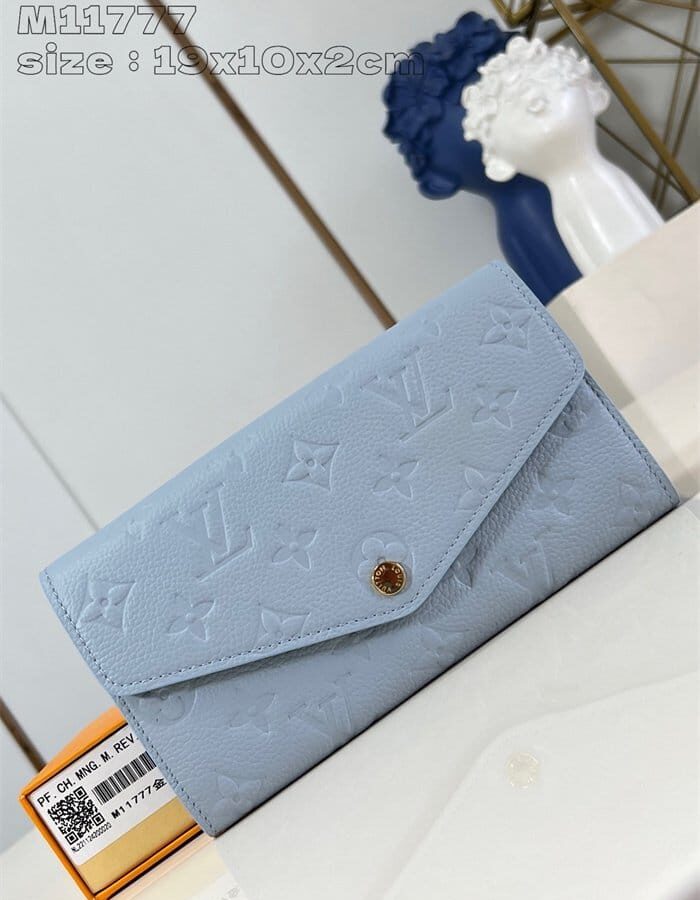 LOUIS VUITTON 루이비통 장지갑 M11777 2024/신상