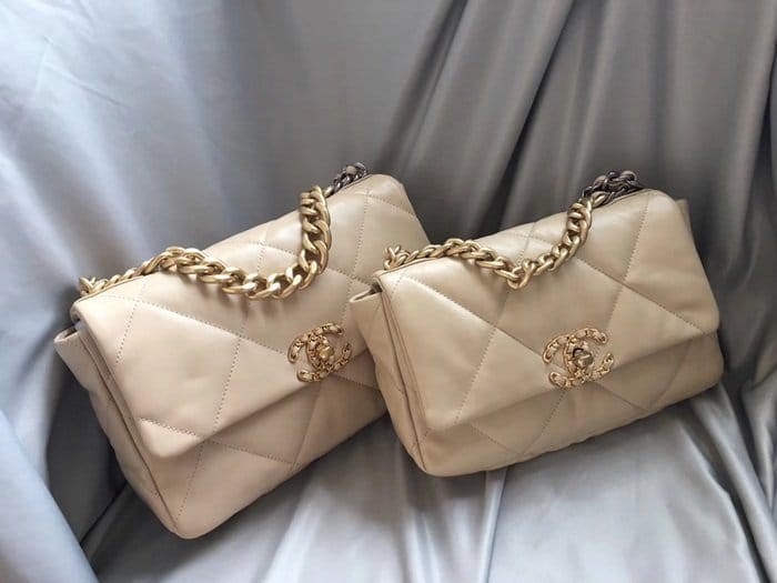 CHANEL 샤넬 플랩백