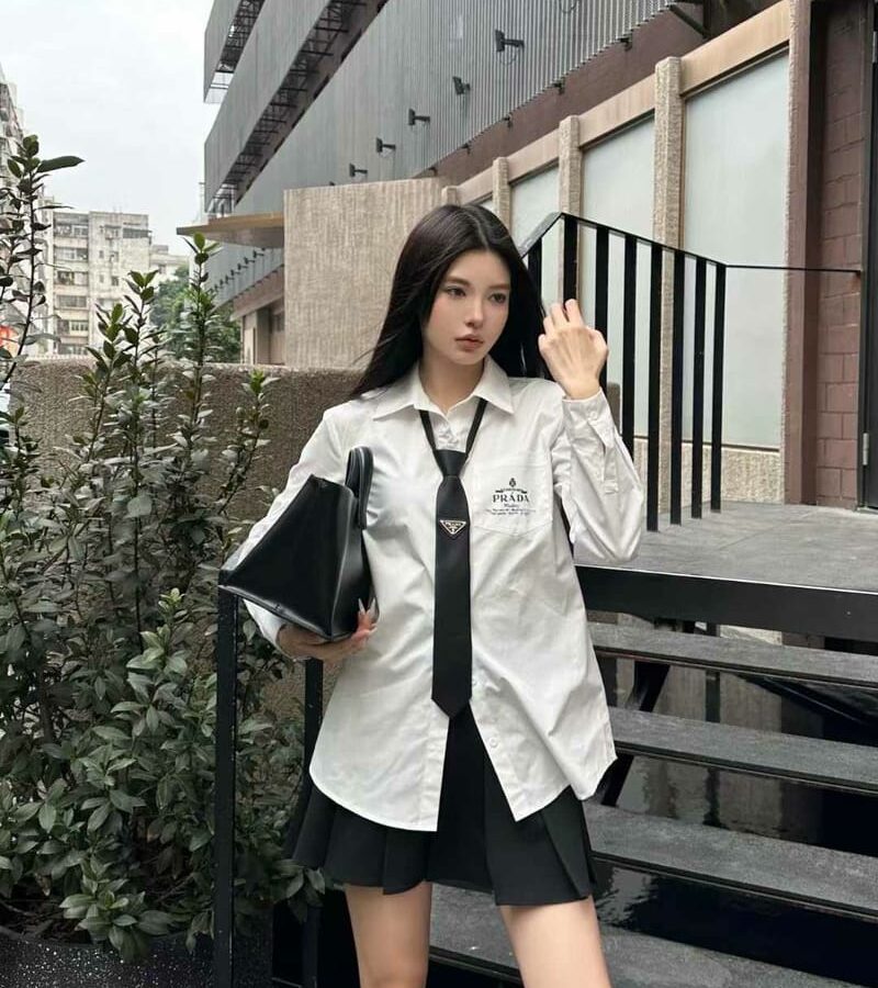 PRADA 프라다 넥타이 셔츠