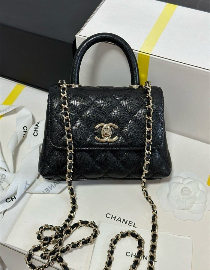 CHANEL 샤넬 코코핸들 미니 체인백 AP4244