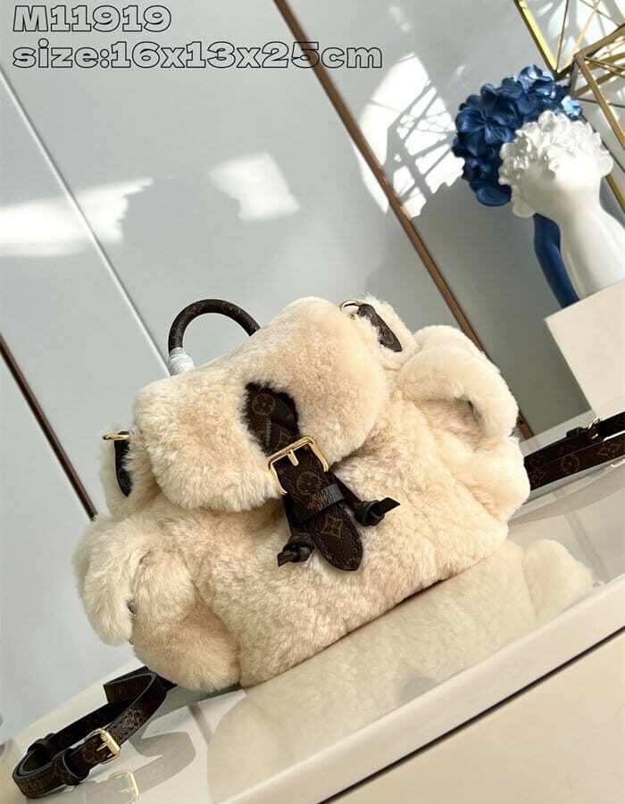 LOUIS VUITTON 루이비통 나노 테디 백팩 M11919 2024/신상