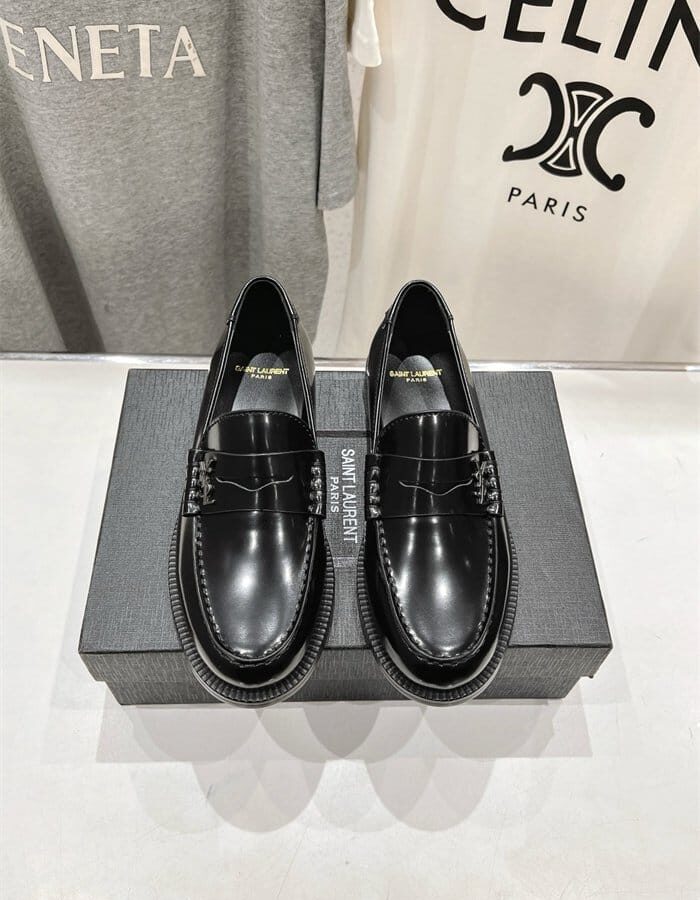 SAINT LAURENT 생로랑 여성용 로퍼 Y60685-2 2024/신상 2COLOR