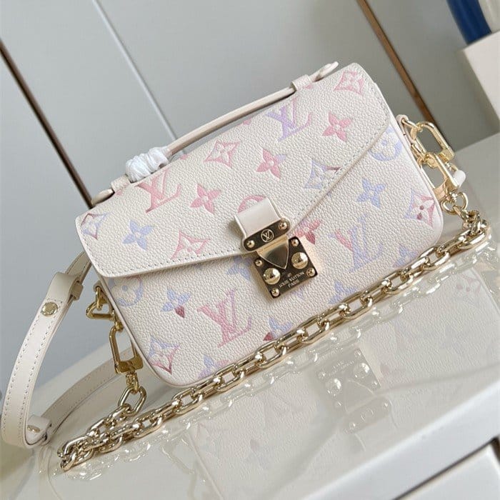 LOUIS VUITTON 루이비통 포쉐트 메티스 이스트 웨스트 M46595