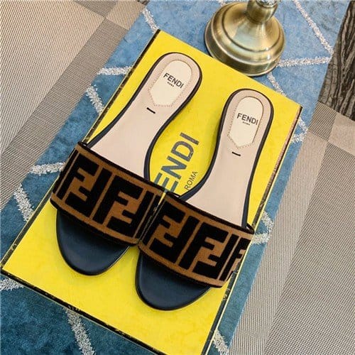 FENDI 펜디 슬리퍼