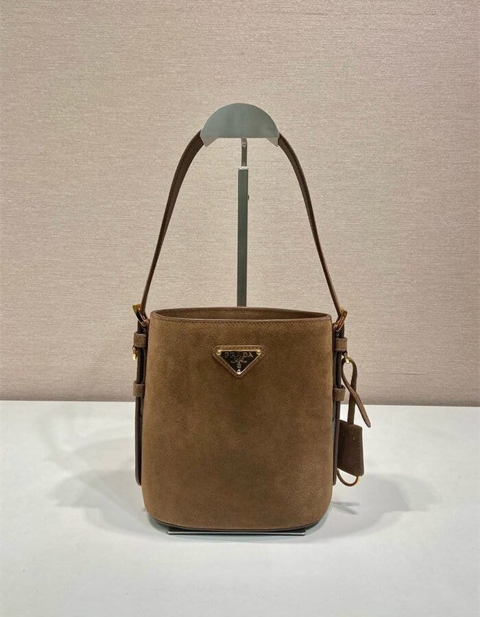 PRADA 프라다 스웨이드 스몰 버킷백 1BE078A