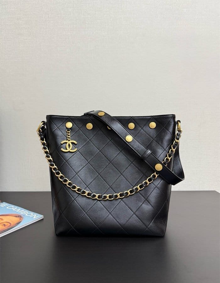CHANEL 샤넬 버킷 호보백 AS5406