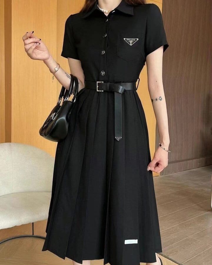 PRADA 프라다 기본 원피스 벨트포함
