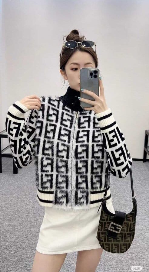 FENDI 펜디 로고 집업