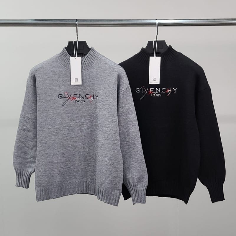 GIVENCHY 지방시 그라데이션 자수로고 울 반목 니트