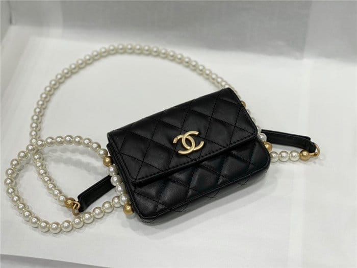 CHANEL 샤넬 진주 스트랩 미니 플랩 카드 홀더백 A81085 2COLOR