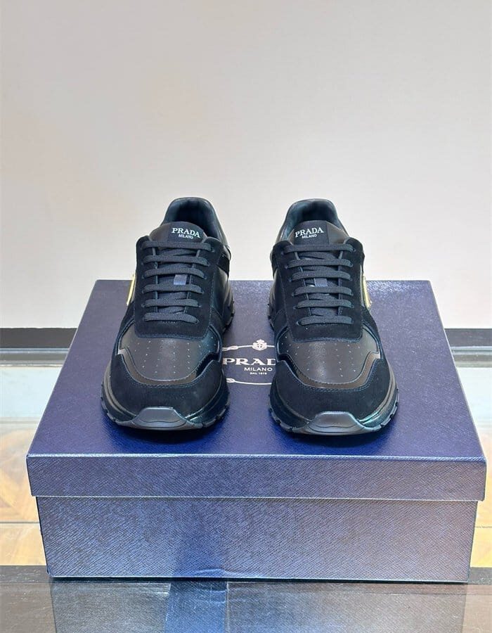 PRADA 프라다 남성용 스니커즈 P78680-2 2COLOR