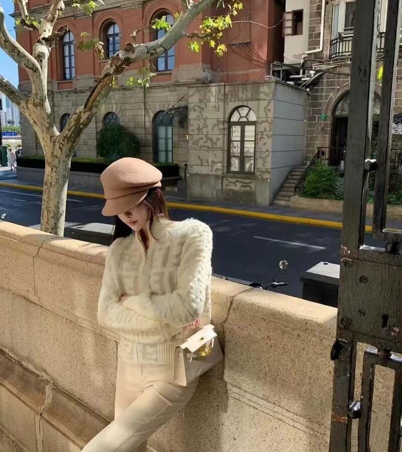 FENDI 펜디 니트 집업