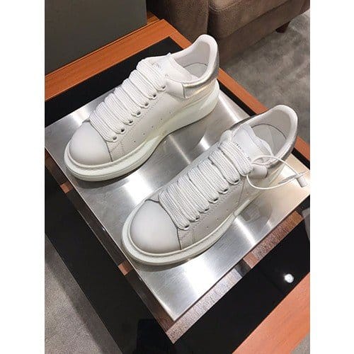 ALEXANDER MCQUEEN 알렉산더맥퀸 남여공용 스니커즈 신상 (290사이즈 주문제작)
