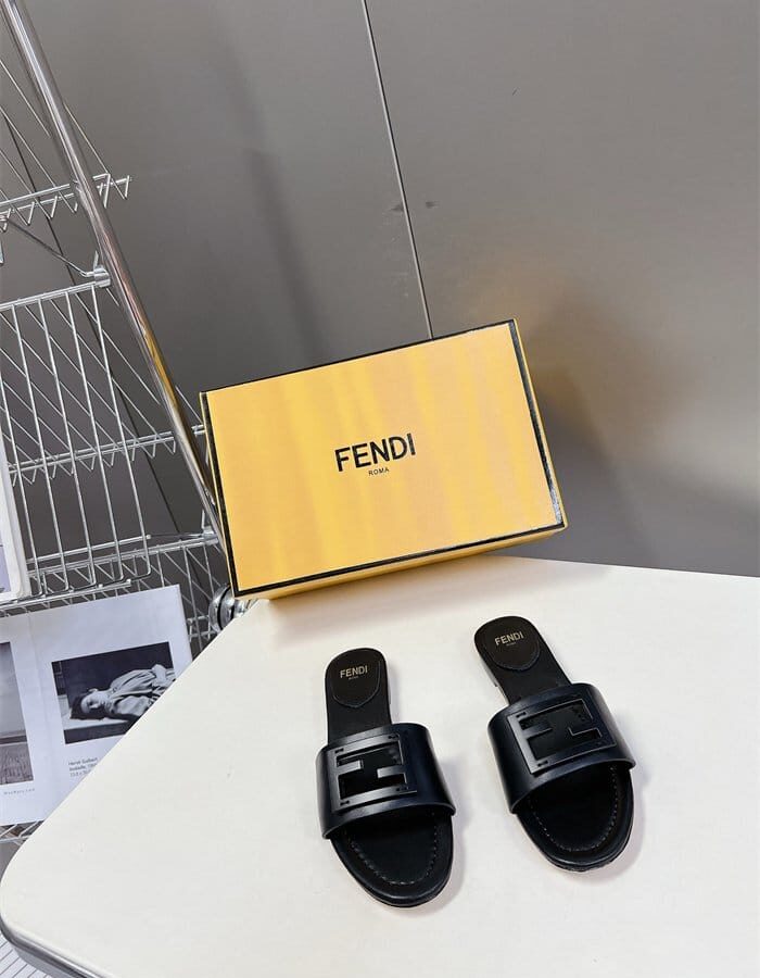 FENDI 펜디 여성용 슬리퍼 F35862 2COLOR