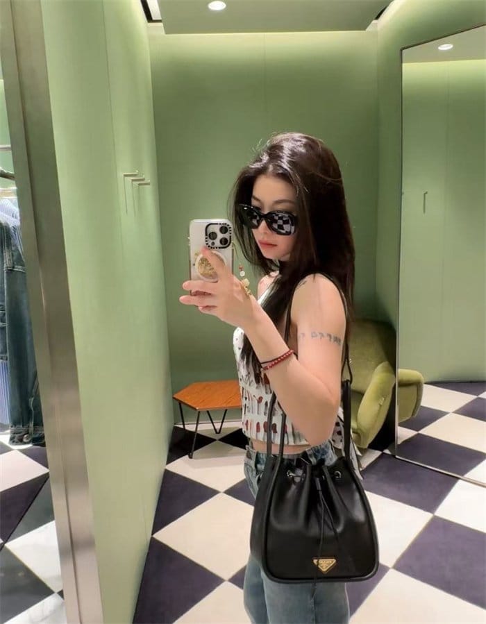 PRADA 프라다 버킷백 1BE087