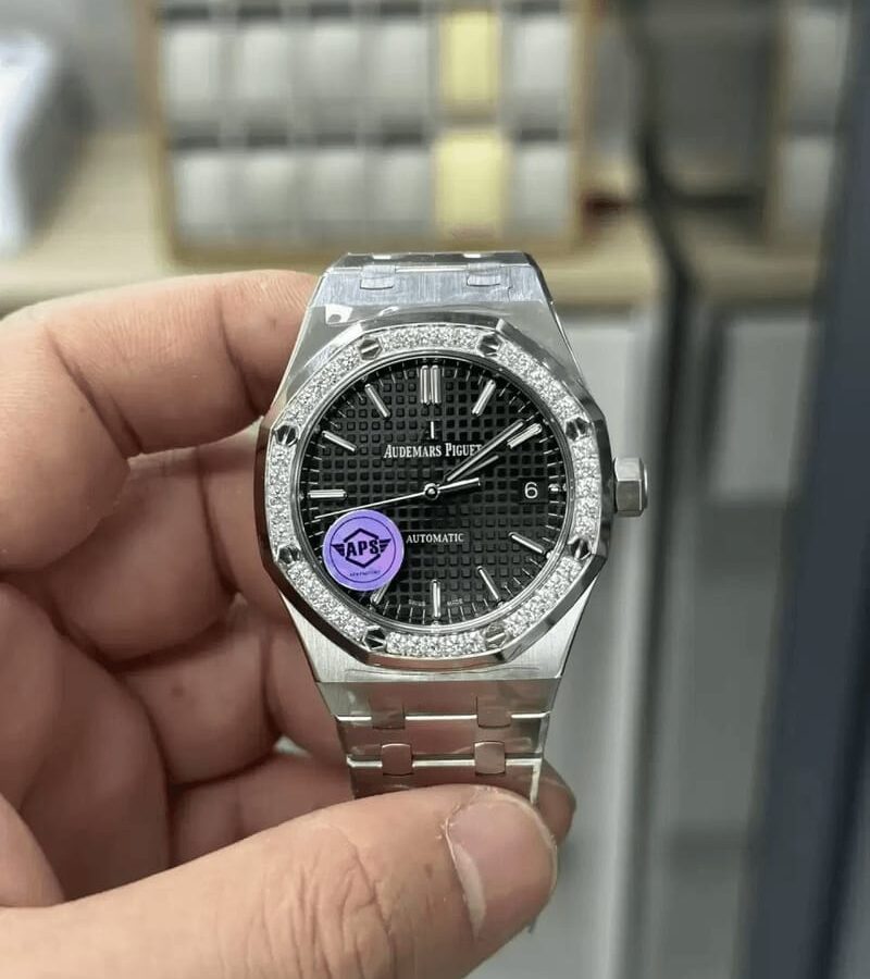 AUDEMARS PIGUET 오데마피게 로얄오크 37MM 블랙 다이얼 다이아베젤 15451