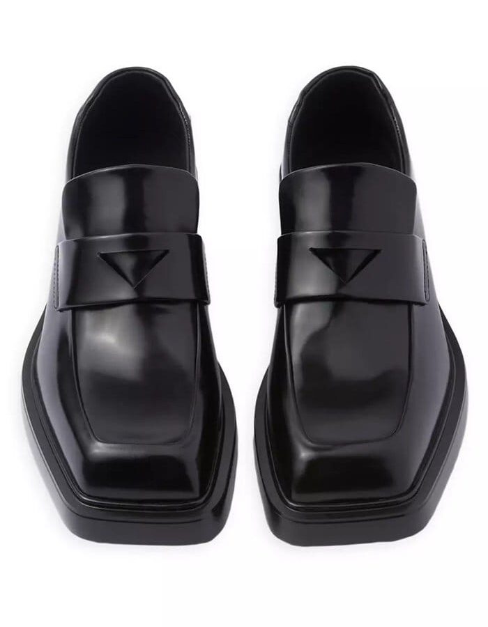 PRADA 프라다 여성 블랙 로퍼