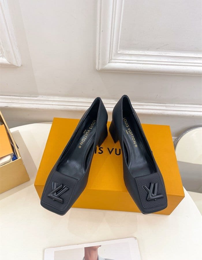 LOUIS VUITTON 루이비통 여성용 구두 L50692 2024/신상