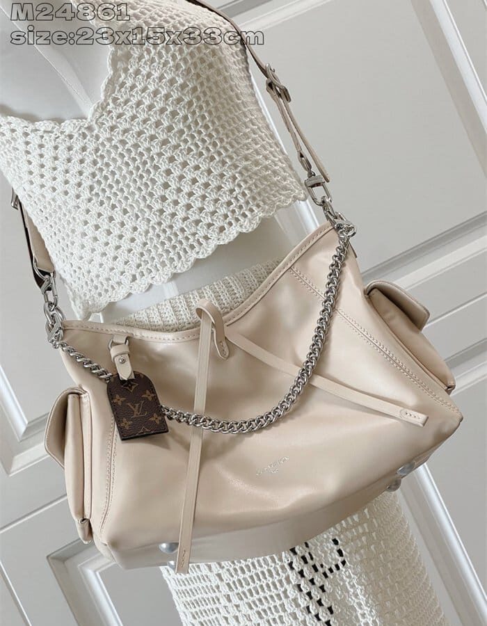 LOUIS VUITTON 루이비통 캐리올 카고 숄더백 PM M24861