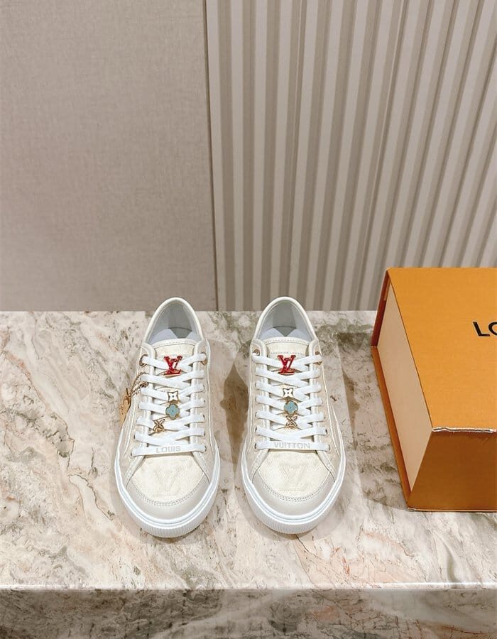 LOUIS VUITTON 루이비통 남여공용 스니커즈 L03331 2COLOR