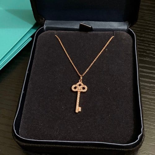 TIFFANY&CO 티파니앤코 목걸이 T1082 2020/신상 (정품과 비교가능한 퀄리티 )