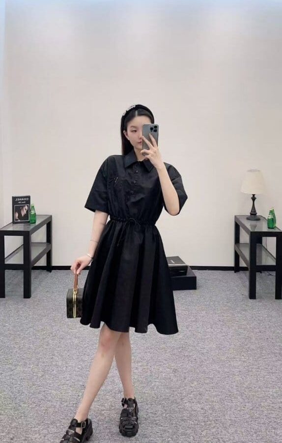 PRADA 프라다 리나일론 드레스