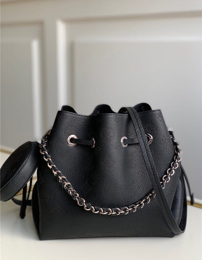 LOUIS VUITTON 루이비통 마히나 벨라 버킷백 M57070 신상