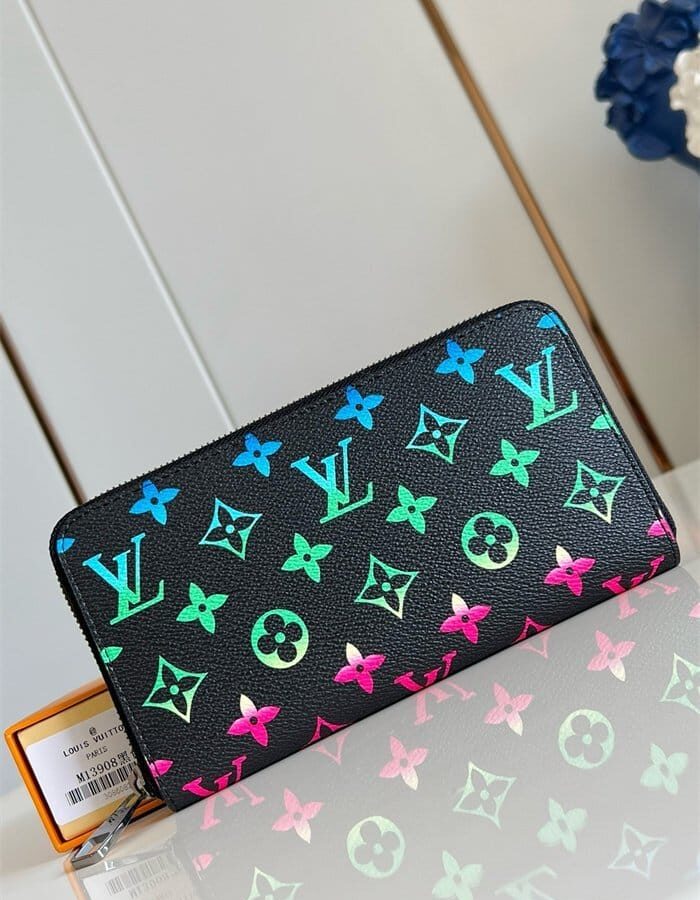 LOUIS VUITTON 루이비통 지피 장지갑 M13908