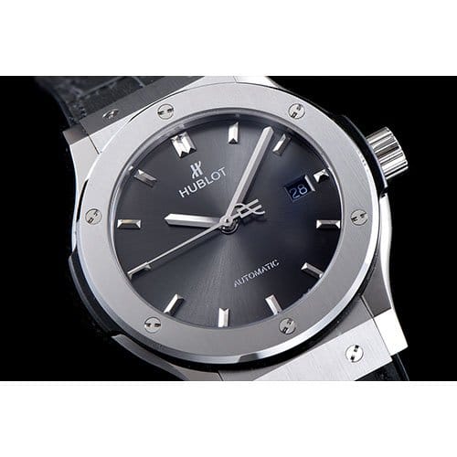 HUBLOT 위블로 클래식퓨전 칼리버 542.NX.7071.LR