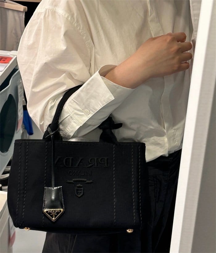 PRADA 프라다 토트백 1BG464