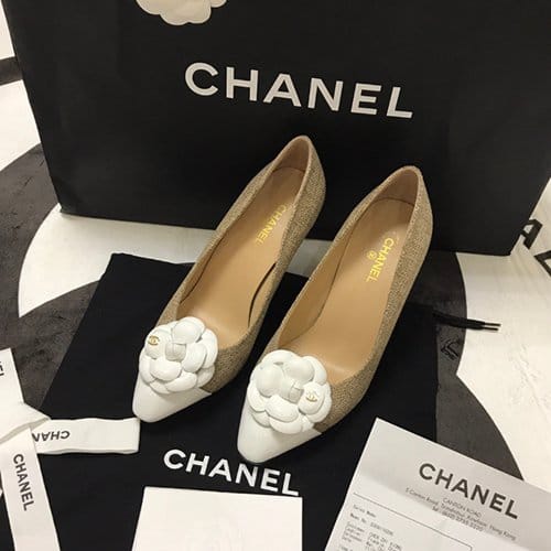 CHANEL 샤넬 구두 봄 신상 굽높이8CM (250사이즈 주문제작)