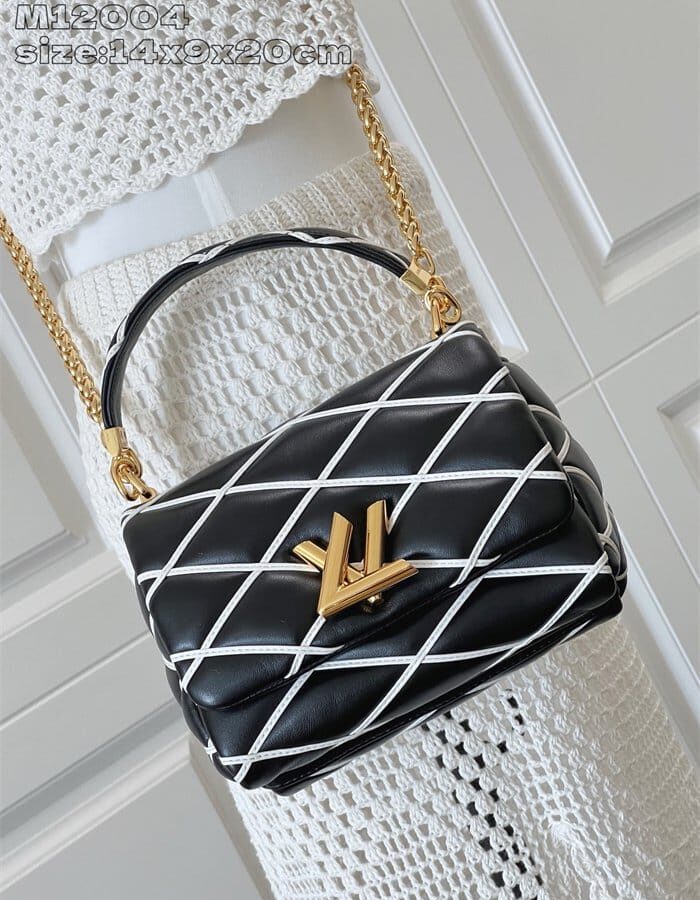 LOUIS VUITTON 루이비통 GO-14 말타쥬 숄더백 PM M12004