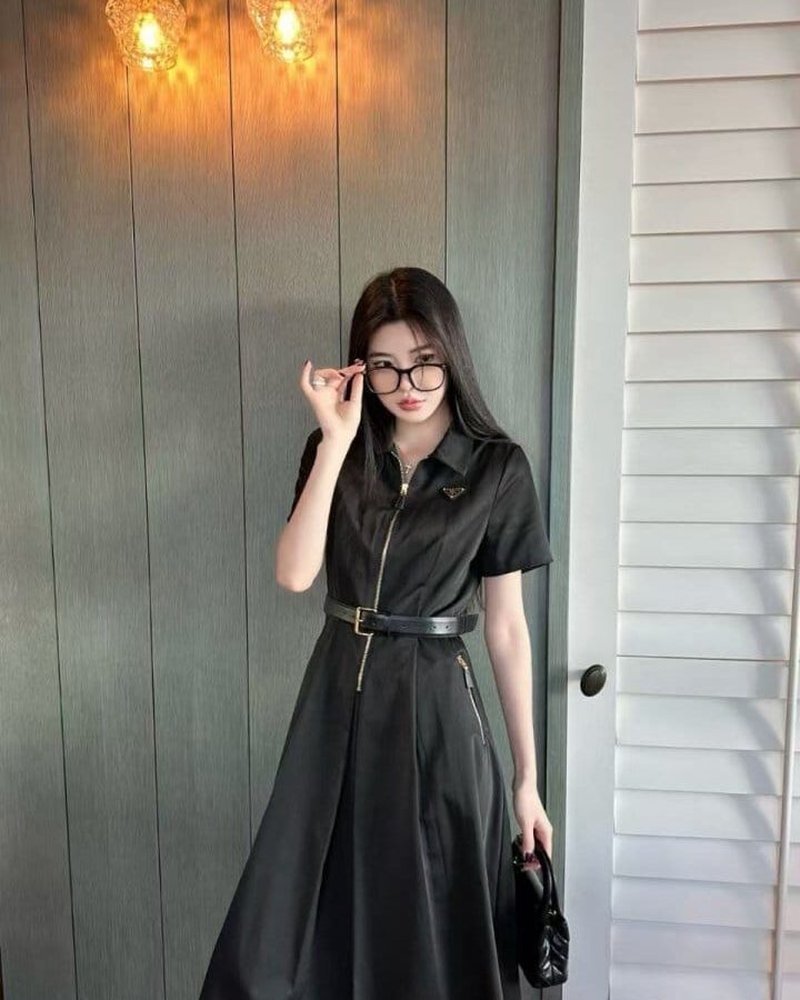 PRADA 프라다 지퍼 금장원피스 벨트포함