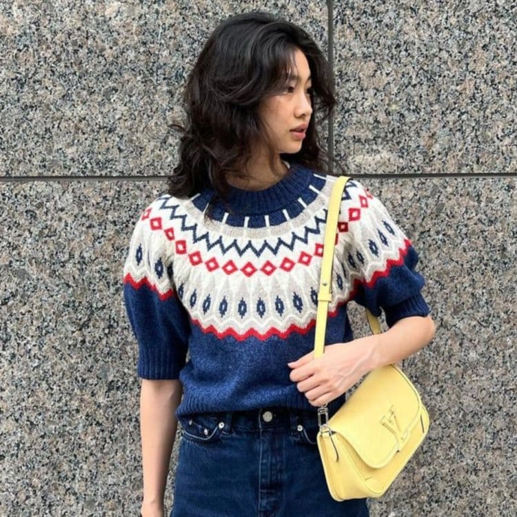 [배우 정호연] LOUIS VUITTON 루이비통 에피 그레인 가죽 부시 숄더백