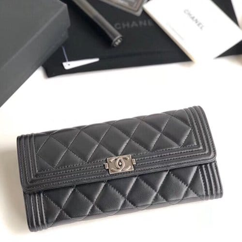 CHANEL 샤넬 장지갑 은장 AS5007