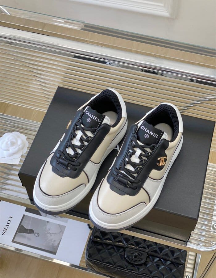 CHANEL 샤넬 여성용 스니커즈 C6501 2COLOR