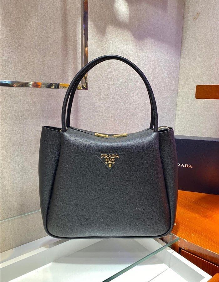 PRADA 프라다 호보 숄더백 1BC142